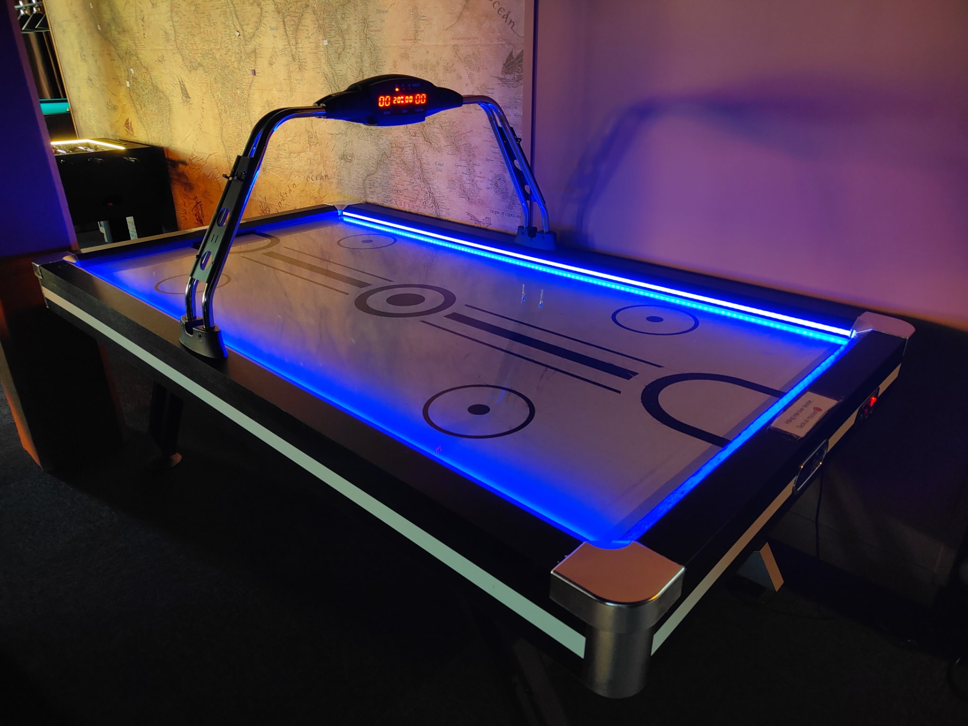 Airhockey – Corner Pocket Club i Ludvika